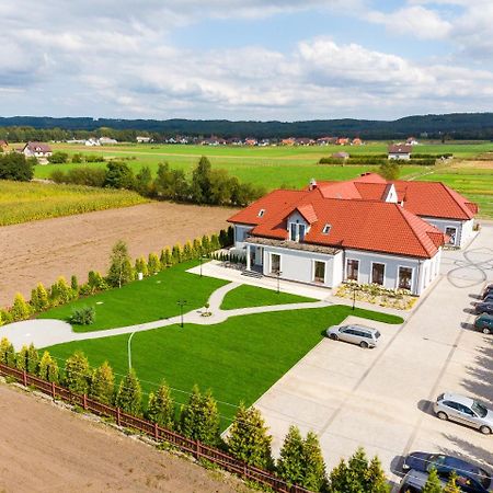 Dworek Czardasz Strzebielino - Wejherowo Exterior foto