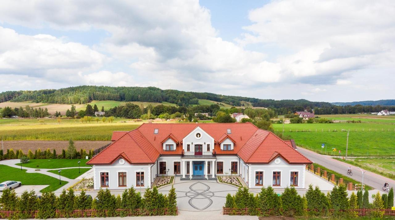 Dworek Czardasz Strzebielino - Wejherowo Exterior foto